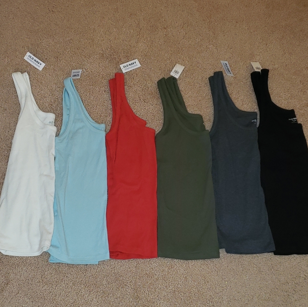 First-Layer Ribbed Scoop-Neck Tank Top